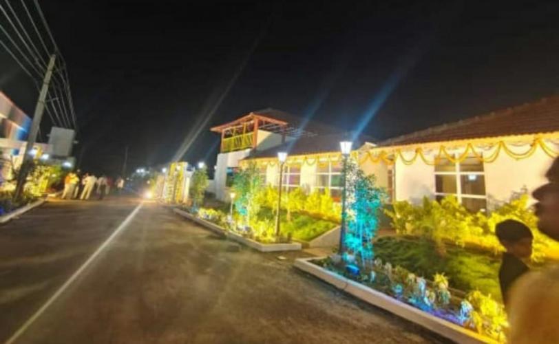 Siriki Resorts Srungavarapukota Exterior photo